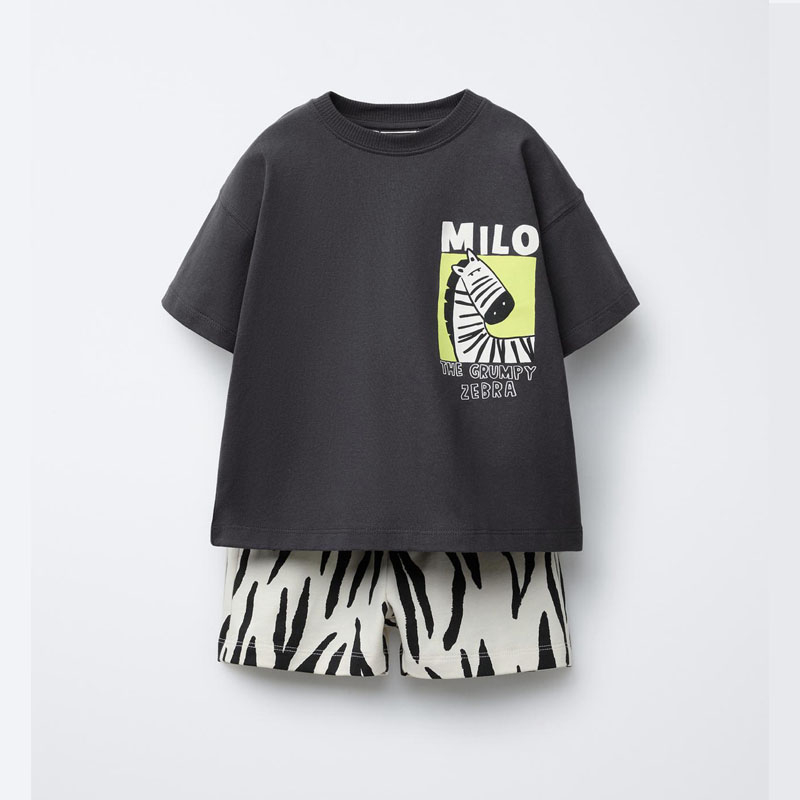 夏子供服漫画プリント Tシャツショーツスーツ男の子半袖セット - Baby Clothing Boutique のレビューと価格