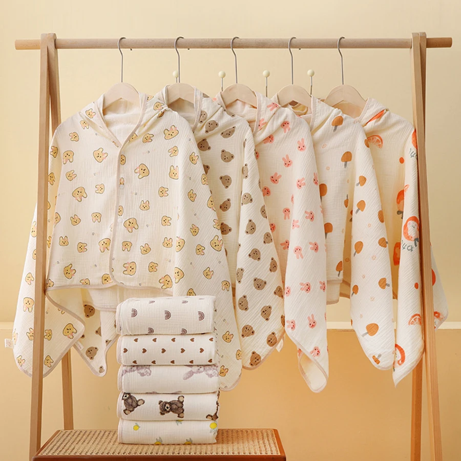 ベビーバスタオル 4 層ガーゼ綿幼児四季フード付き漫画バスロ - Hooded Bath Towel のレビューと価格