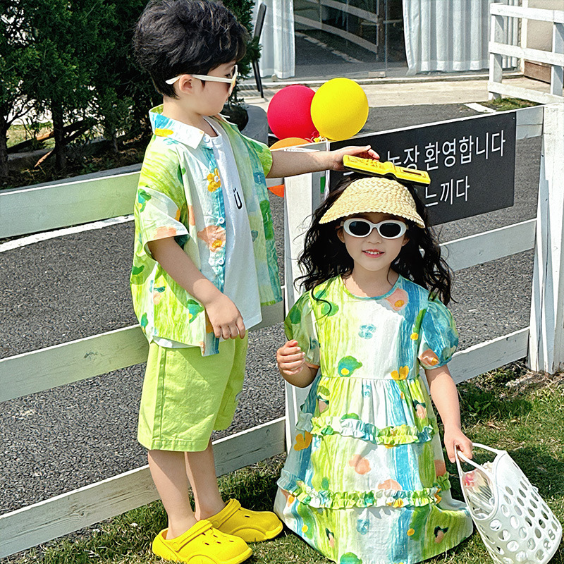 兄弟姉妹マッチング面白い衣装赤ちゃん双子服少女グリーンドレス - Baby Clothing Drawing のレビューと価格