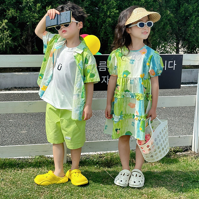 兄弟姉妹マッチング面白い衣装赤ちゃん双子服少女グリーンドレス - Baby Clothing Drawing のレビューと価格